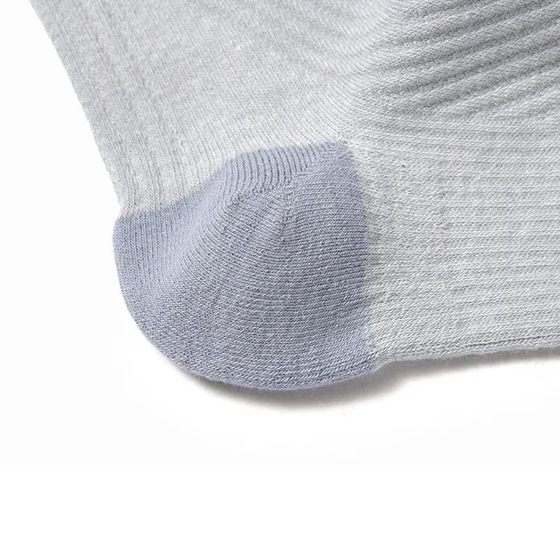 Light Frost Gray/Deep Black