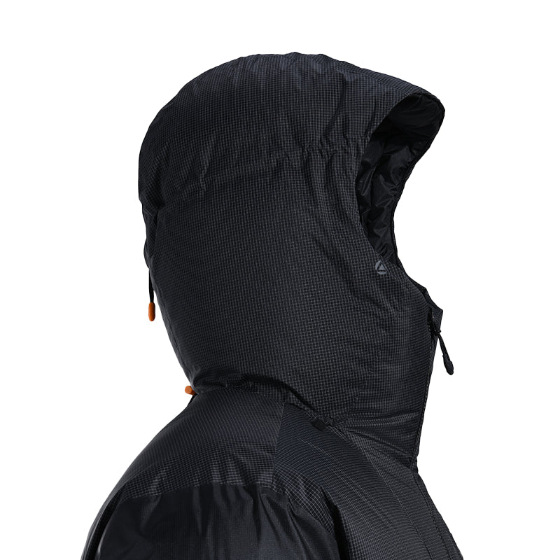Tricorn Black